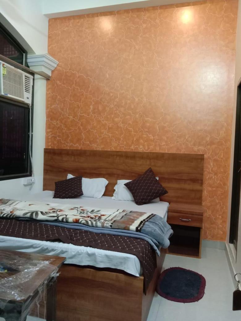 Ramam Hotel By Naavagat 700Mtr From Shri Ram Janambhumi Ayodhya Eksteriør billede