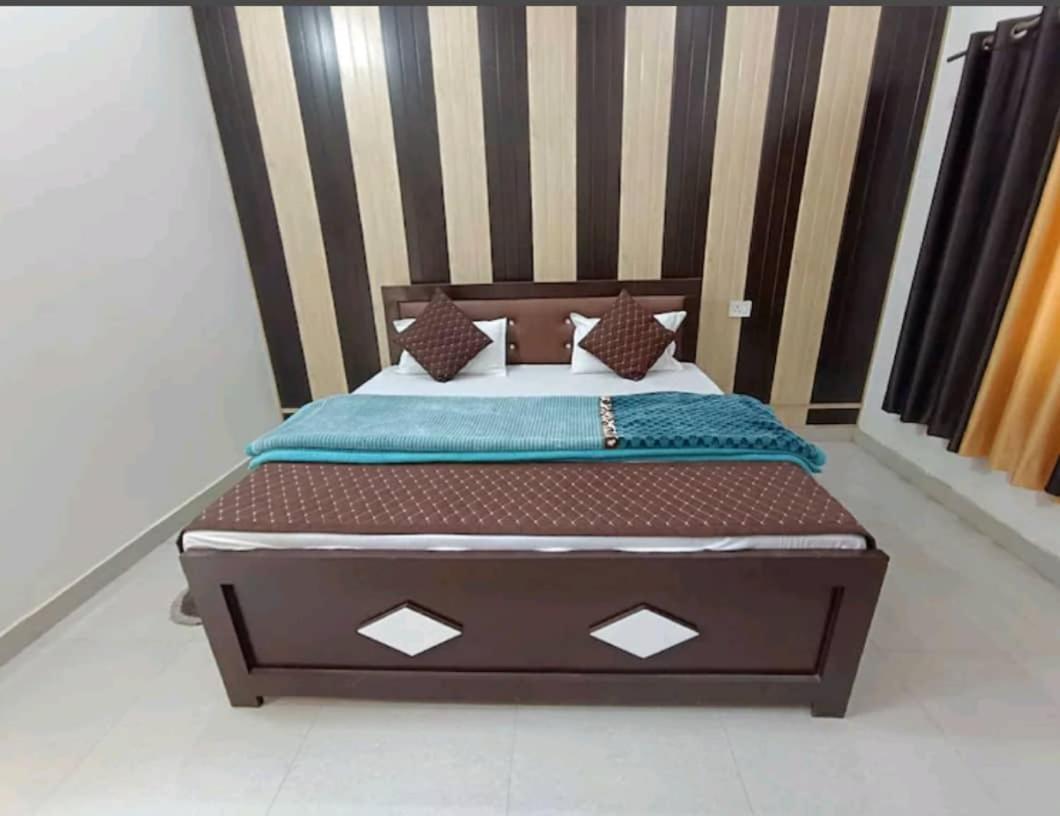 Ramam Hotel By Naavagat 700Mtr From Shri Ram Janambhumi Ayodhya Eksteriør billede